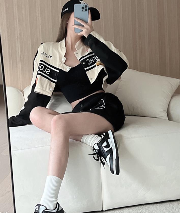 Retro Street Racing Babes Suit 137