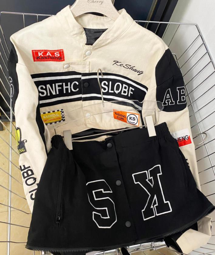 Retro Street Racing Babes Suit 137