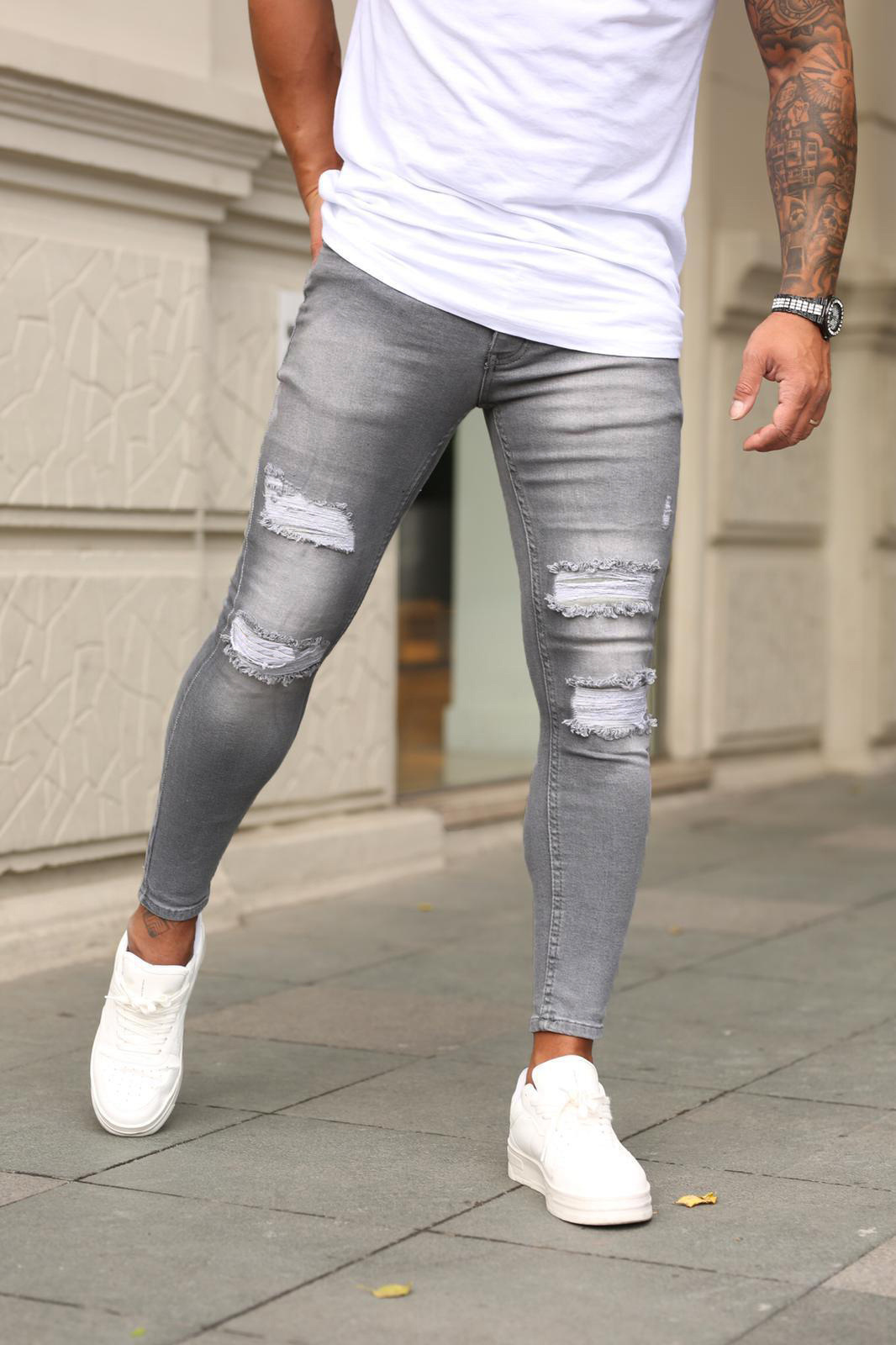 Ripped stretch skinny jeans 96